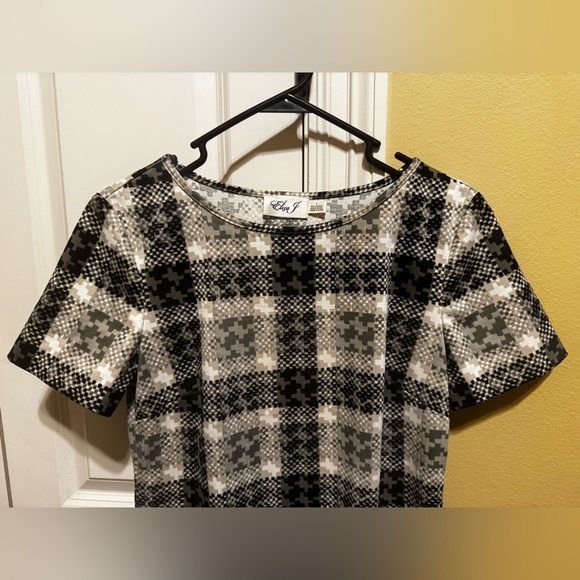 Eliza J. Sheath Short Sleeve Printed Sophisticated Dress Black Tan Sz 6 - Picture 4 of 12